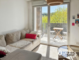 
                                                                                        Vente
                                                                                         Appartement 2 p.  Balcon, parking, proche tram