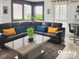 Vente
Appartement 2 pièces , 1er étage