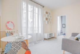 
                                                                                        Location
                                                                                         Appartement 2 pièces 30 m²