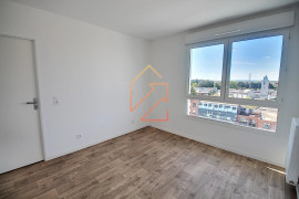 
                                                                                        Location
                                                                                         Appartement 2 pièces 37m²  avec parking
