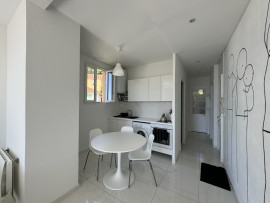 
                                                                                        Location
                                                                                         Appartement 2 pièces 38.75 m2 - 800 €/mois - Location étudiante