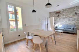 
                                                                                        Location
                                                                                         Appartement  - 2 pièces  - 39.27 m²