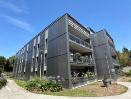 
                                                                                        Vente
                                                                                         Appartement 2 pièces - 40m2 - Balcon & Parking