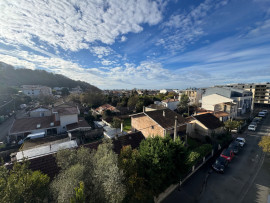 
                                                                                        Vente
                                                                                         Appartement 2 pièces - 41m2 - Parking & Balcon