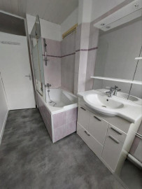 
                                                                                        Location
                                                                                         Appartement 2 pièces 42 m2 à Choisy-le-Roi