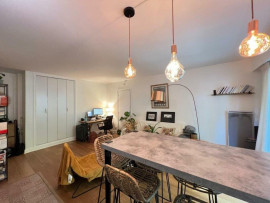 
                                                                                        Location
                                                                                         Appartement 2 pièces 43m²