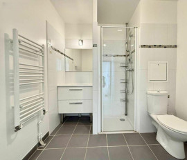 
                                                                                        Location
                                                                                         Appartement 2 Pièces 46 m²