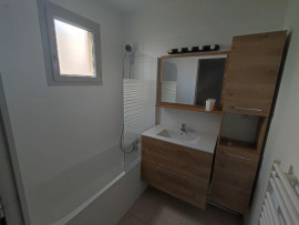 
                                                                                        Location
                                                                                         Appartement 2 pièces 49m²