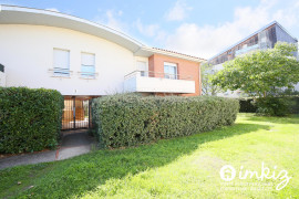 
                                                                                        Vente
                                                                                         Appartement 2 pièces 50 m2 parking piscine