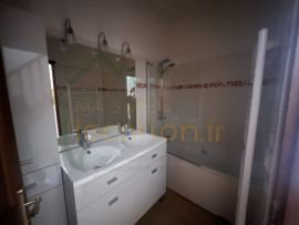 
                                                                                        Location
                                                                                         Appartement 2 pièces 50m2 en Duplex dans une résidence calme en centre-ville de SAINT-QUENTIN