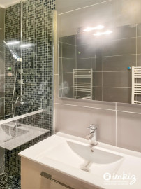 
                                                                                        Vente
                                                                                         Appartement 2 pièces - 6 minutes à pied du métro