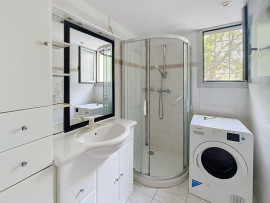 
                                                                                        Location
                                                                                         Appartement  - 2 pièces  - 65.16 m²