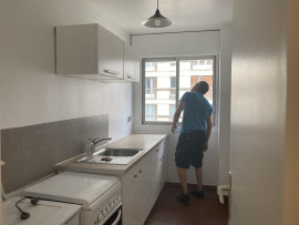 
                                                                                        Location
                                                                                         Appartement 2 pièces à louer à Alesia