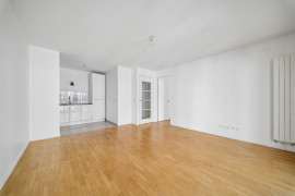 
                                                                                        Vente
                                                                                         Appartement 2 pièces avec balcon - Suresnes