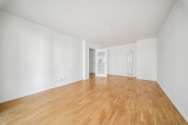 
                                                                                        Vente
                                                                                         Appartement 2 pièces avec balcon - Suresnes