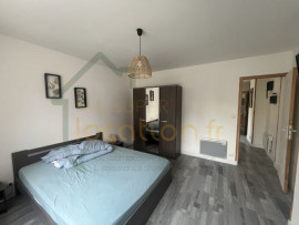 Location
Appartement 2 pièces avec cour intérieur privative à Albert