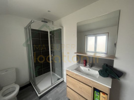 Location
Appartement 2 pièces avec cour intérieur privative à Albert