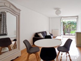 
                                                                                        Vente
                                                                                         Appartement 2 pièces avec exterieur et parking