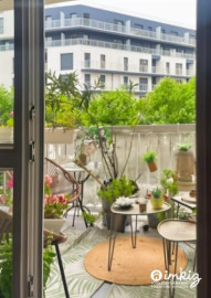 
                                                                                        Vente
                                                                                         Appartement 2 pièces avec grand balcon cave et garage