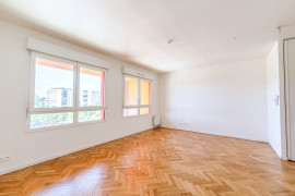 Vente
Appartement 2 pièces avec loggia - Vélizy