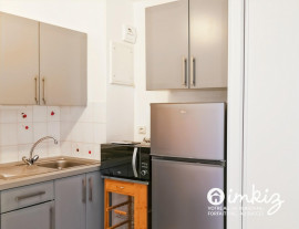 
                                                                                        Vente
                                                                                         Appartement 2 pièces avec terrasse + parking