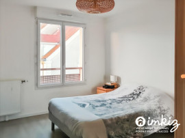 
                                                                                        Vente
                                                                                         Appartement 2 pièces bien situé entièrement meublé
