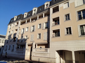
                                                                                        Vente
                                                                                         Appartement 2 pièces calme ensoleillé parking digi