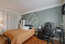 
                                                                                        Vente
                                                                                         Appartement 2 pièces centre Sucy avec cave et balcon