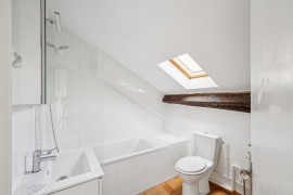 
                                                                                        Vente
                                                                                         Appartement atypique - 38,40 Carrez - 92,61 au sol