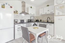 Vente
Appartement 2 pièces, parking
