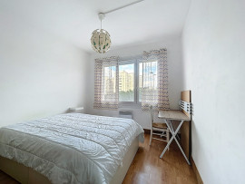 Vente
APPARTEMENT 2 PIECES - PARKING - CAVE