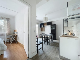 Vente
APPARTEMENT 2 PIECES - PARKING - CAVE