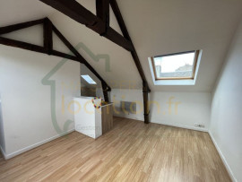 
                                                                                        Location
                                                                                         Appartement 2 pièces situé en centre ville à SAINT-QUENTIN