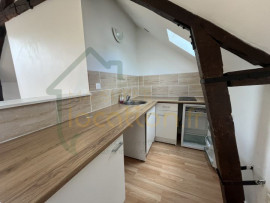 
                                                                                        Location
                                                                                         Appartement 2 pièces situé en centre ville à SAINT-QUENTIN