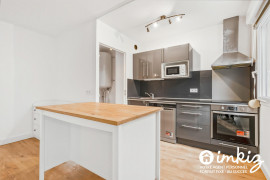 Vente
Appartement 2 pièces, vient d être refait à neuf