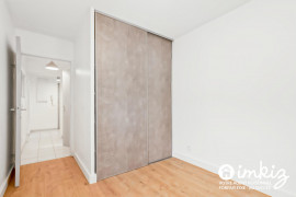 Vente
Appartement 2 pièces, vient d être refait à neuf