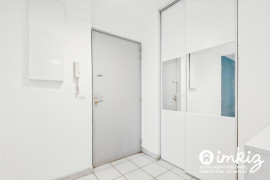 Vente
Appartement 2 pièces, vient d être refait à neuf