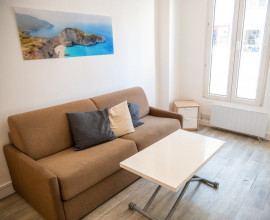 
                                                                                        Location
                                                                                         appartement 20 m² - 1 pièce