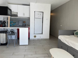 
                                                                                        Location
                                                                                         Appartement 23,5 m² - 2 pièces - 1 chambre