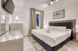 
                                                                                        Vente
                                                                                         Appartement 2ème ligne à Puerto Banus