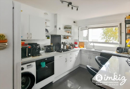 
                                                                                        Vente
                                                                                         Appartement 2P de 50 m² – Loggia – Cave – Parking