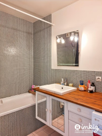 
                                                                                        Vente
                                                                                         Appartement 3/4 pièces lumineux avec 2 balcons