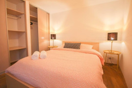 
                                                                                        Location
                                                                                         Appartement 3 chambres - Opéra - grand place