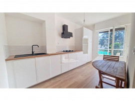 Vente
Appartement 3 Pièce(s) 68 m² à vendre