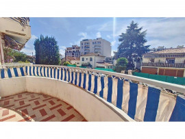Vente
Appartement 3 Pièce(s) 68 m² à vendre