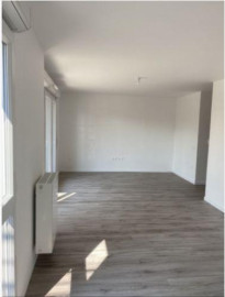 
                                                                                        Location
                                                                                         Appartement - 3 pièces - 2 chambres 63 m² 🏬