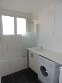 
                                                                                        Vente
                                                                                         Appartement 3 pièces 56 m² Clamart (92140)