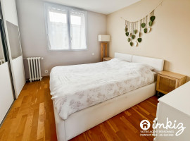 
                                                                                        Vente
                                                                                         Appartement 3 pièces 66m2 - MONT VALERIEN