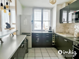 
                                                                                        Vente
                                                                                         Appartement 3 pièces 66m2 - MONT VALERIEN