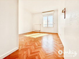 
                                                                                        Vente
                                                                                         Appartement 3 pièces